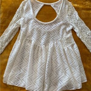 We The Free Off-White Lace Long Sleeve Top Sz Medium